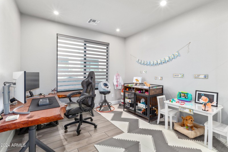 5707 Killen Loop - Photo 20 - Bonus Room