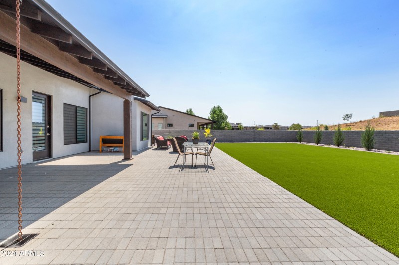 5707 Killen Loop - Photo 01 - Backyard a