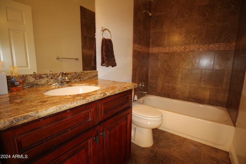 Bath room 3