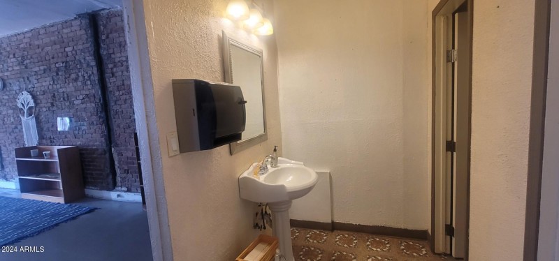 1109 G Ave vanity area 1