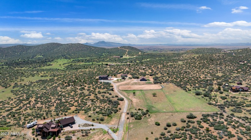 3 Pastures & Arena