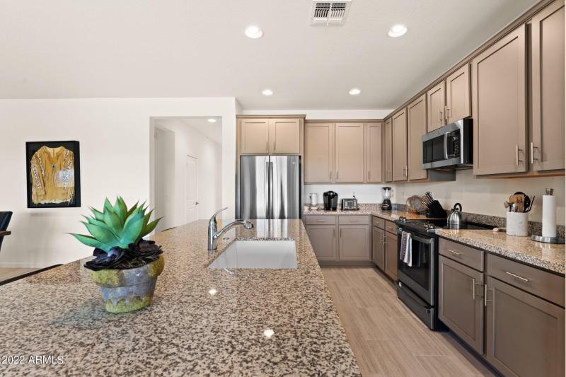 5-web-or-mls-2022-08-26 03.45.19-1