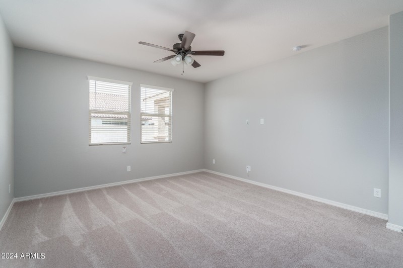 8B) PRIMARY BEDROOM