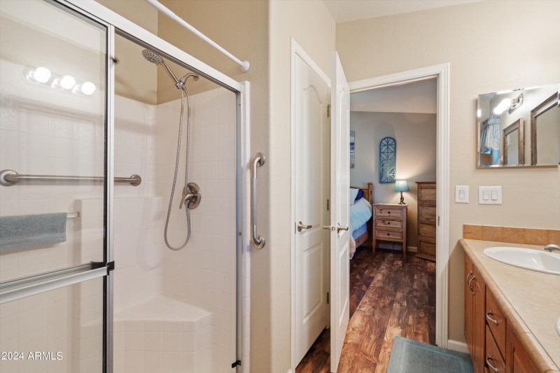 20-Master Bathroom