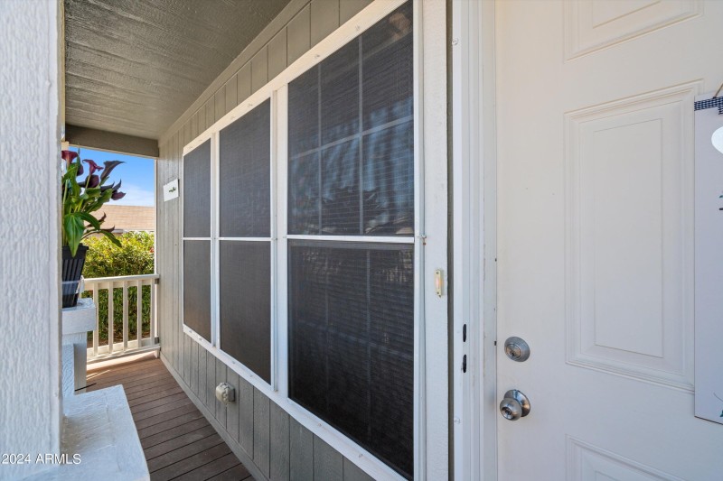 05-Front Porch