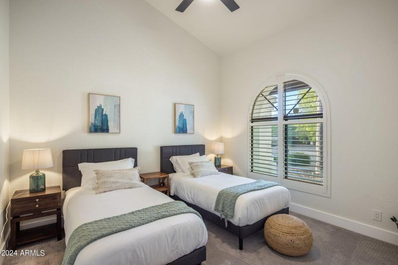 15-web-or-mls-D46A2357 copy