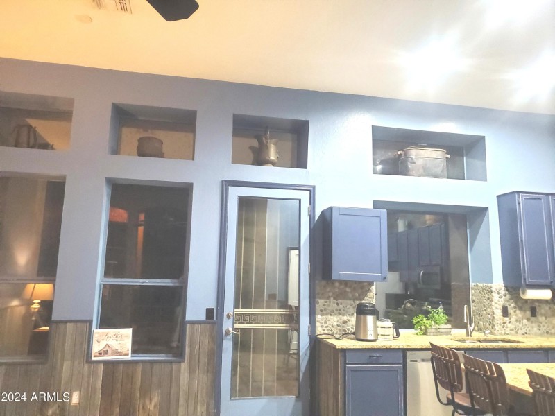 Kitchen windows