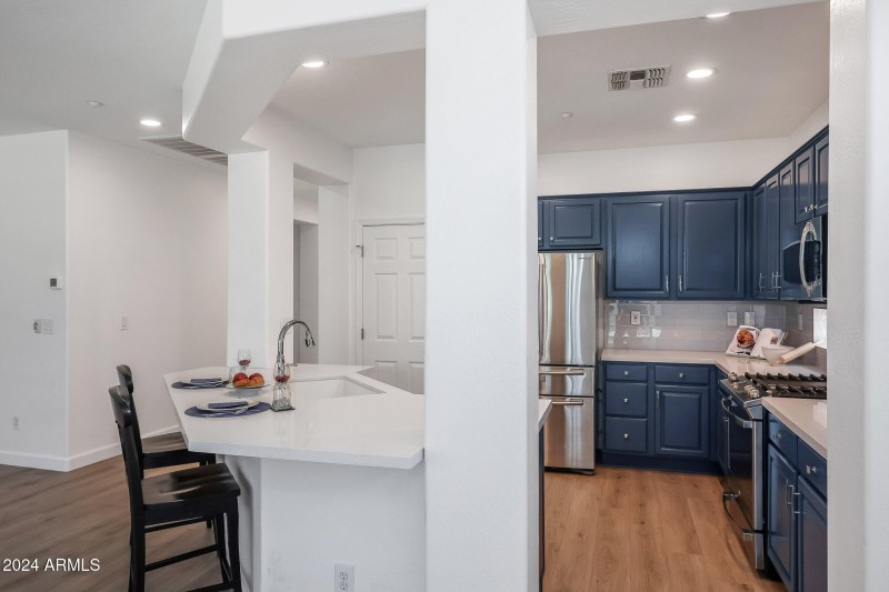 10 Beautifully Updated Kitchen