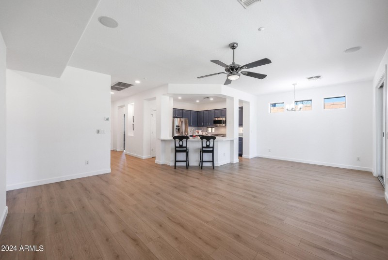 15 Kitchen Dining and Family Rooms