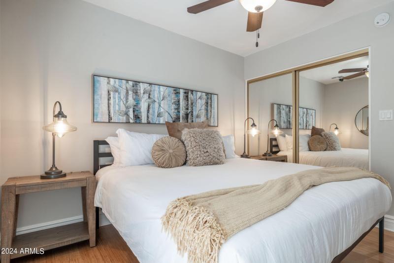 47-web-or-mls-5948-e-corrine-dr