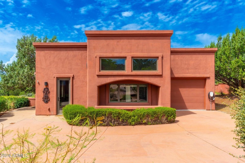 Exterior Guest House