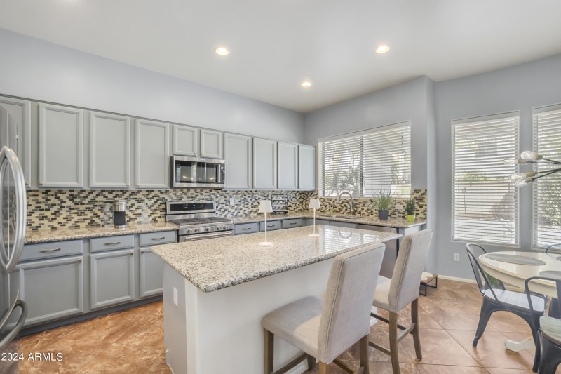 06 Kitchen c