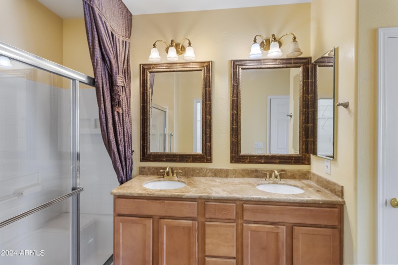 Primary Bath with Dual Sinks
