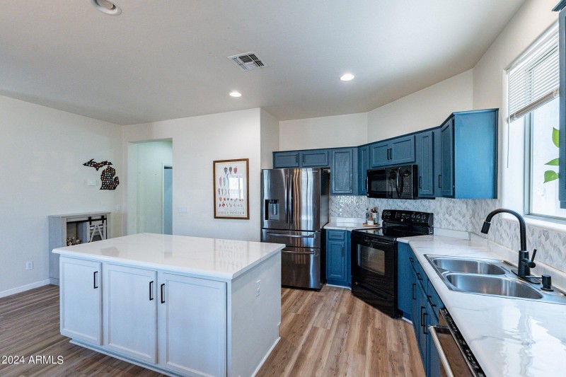 19-web-or-mls-Riviera-19