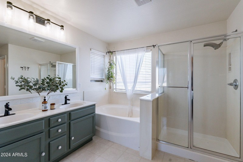 28-web-or-mls-Riviera-28