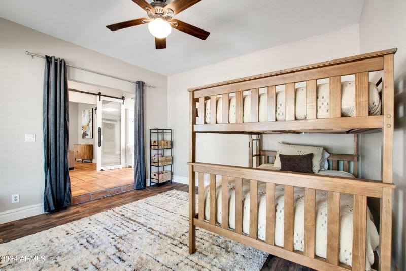 11222 N Miller Rd-37