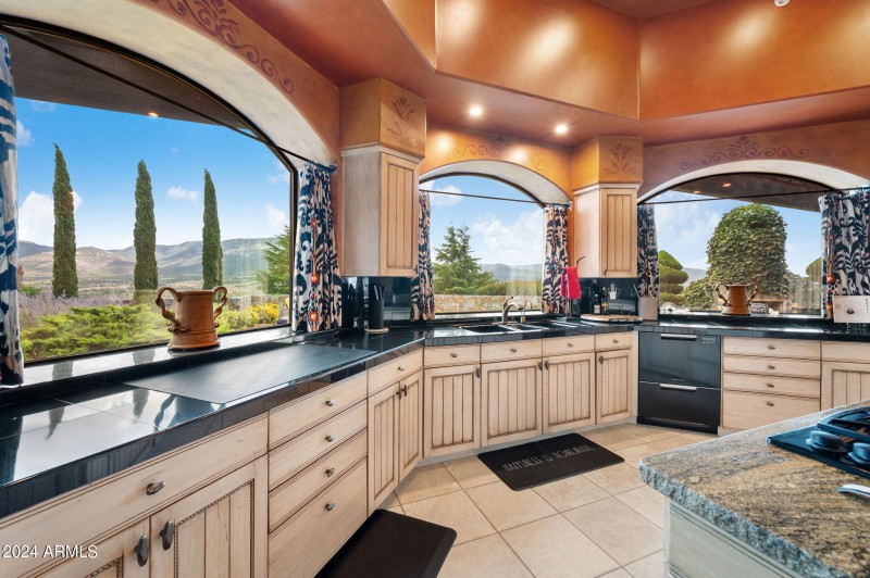 026_Kitchen Views