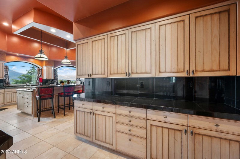 030_Butlers Pantry