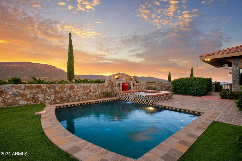 084_Pool