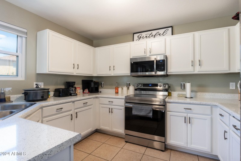 Kitchen 2