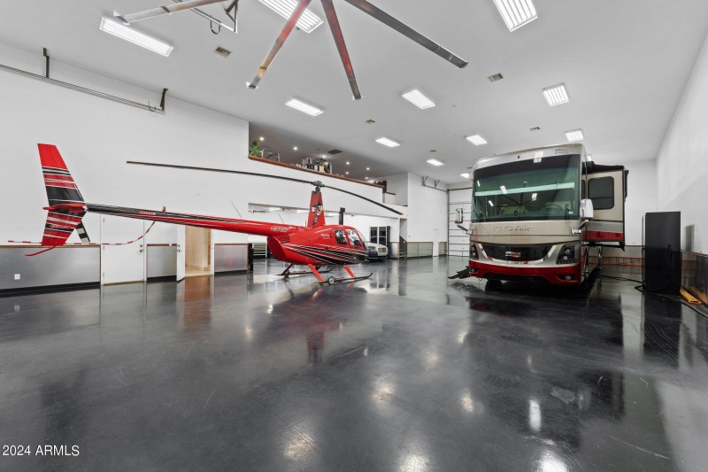 Detached Garage