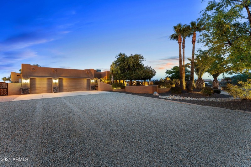 3 car garage