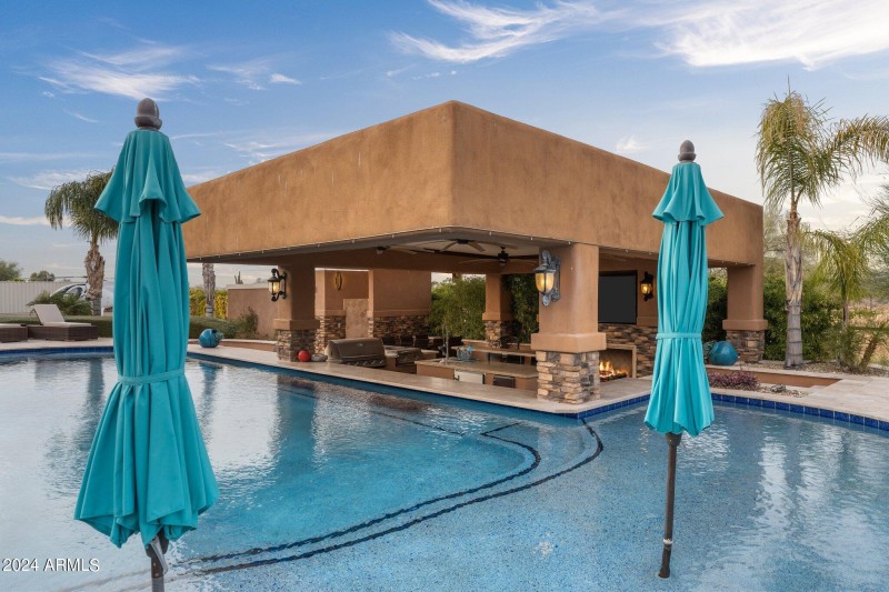 Large Beach Deck
