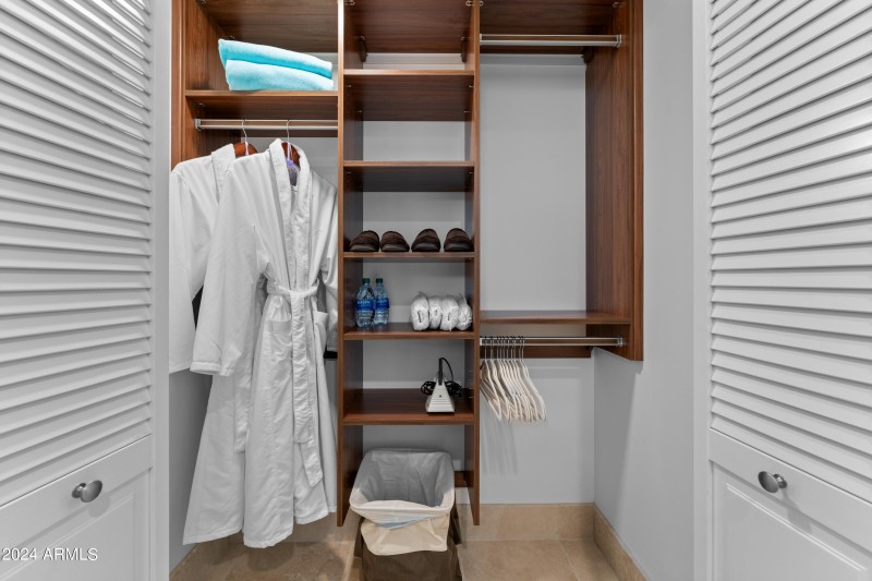 Casita Closet