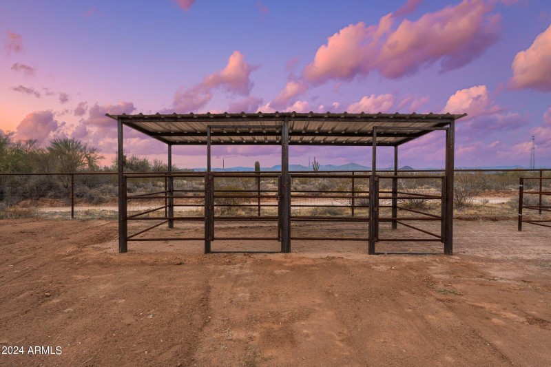 Covered Stalls