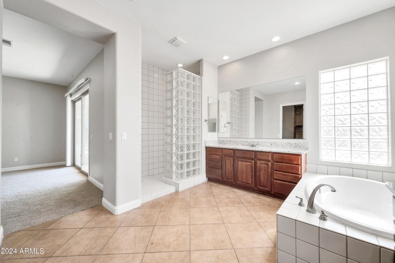 26886 N 90th Ave-19