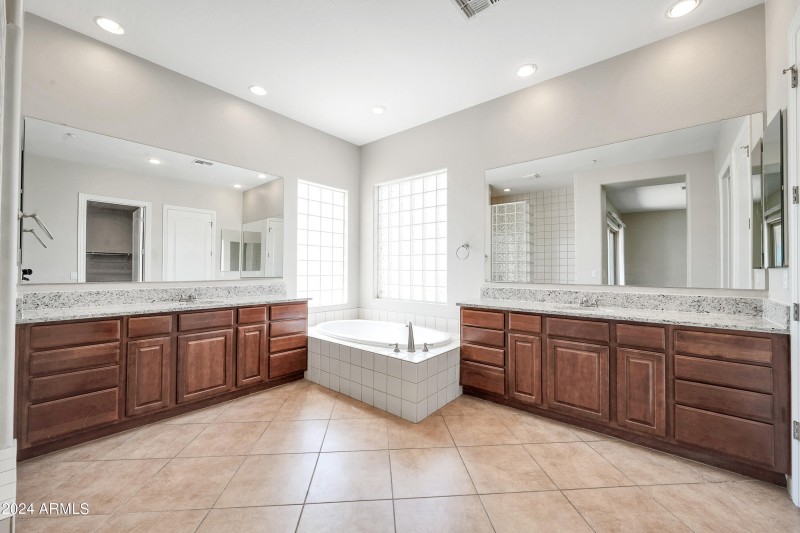 26886 N 90th Ave-23