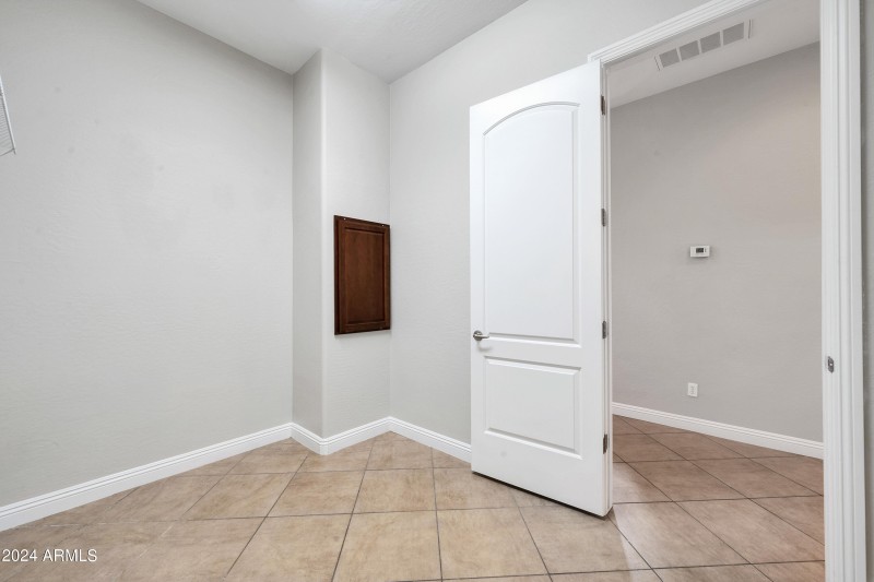 26886 N 90th Ave-44