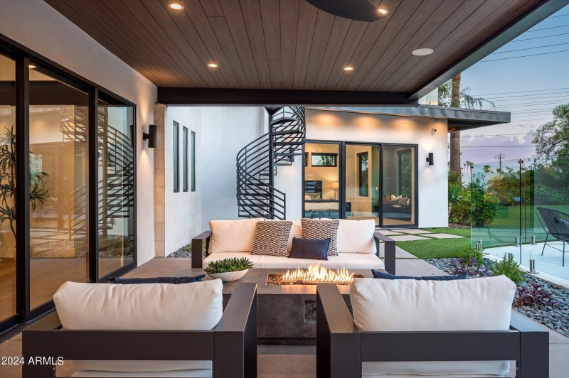 Backyard Covered Patio