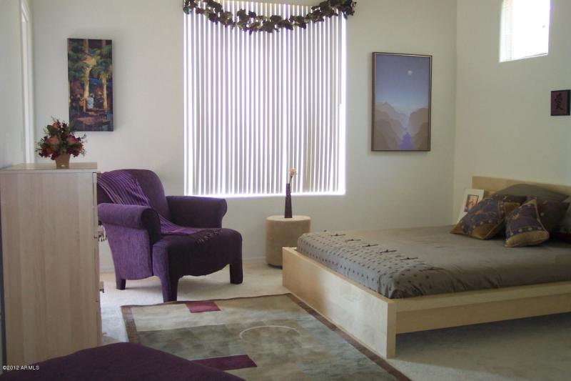 Murphy-Carlyle 113 Photos 002