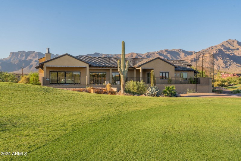 6-web-or-mls-Quarter - HD-56