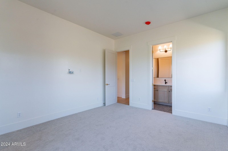 37-web-or-mls-Quarter - HD-31