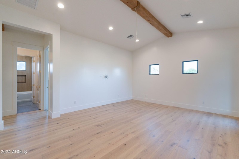 41-web-or-mls-Quarter - HD-35