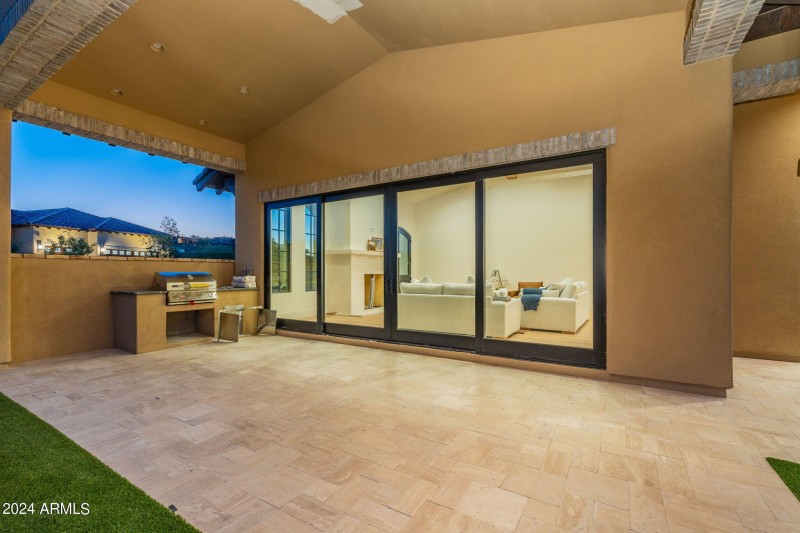 75-web-or-mls-Quarter - Full Res-24