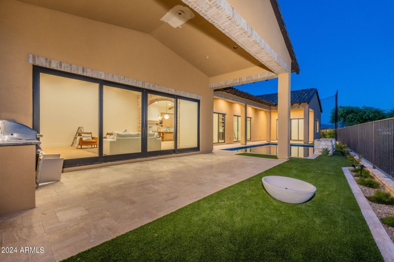 76-web-or-mls-Quarter - Full Res-25