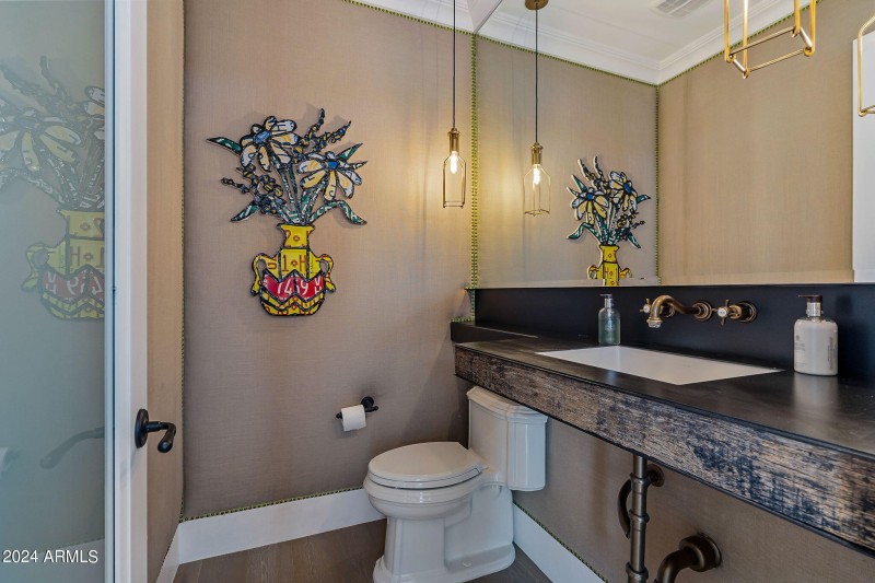 5th Floor Bath