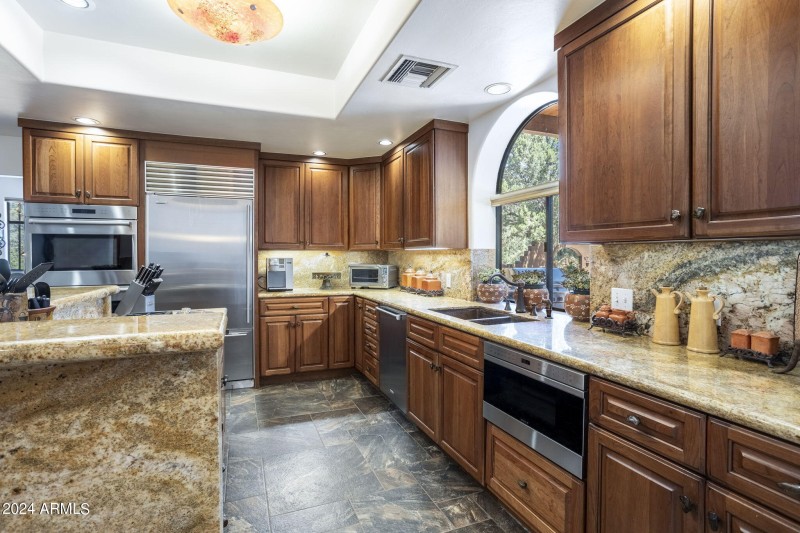 20-web-or-mls-30-navajo-trail