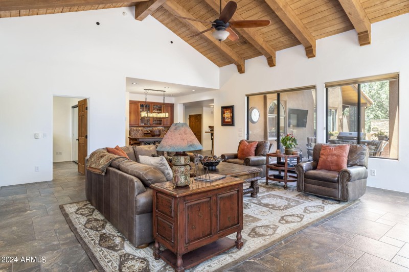28-web-or-mls-30-navajo-trail
