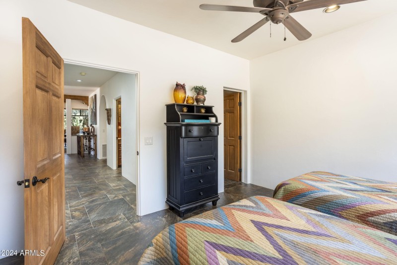 47-web-or-mls-30-navajo-trail