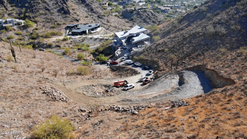 Crown Canyon Ruby