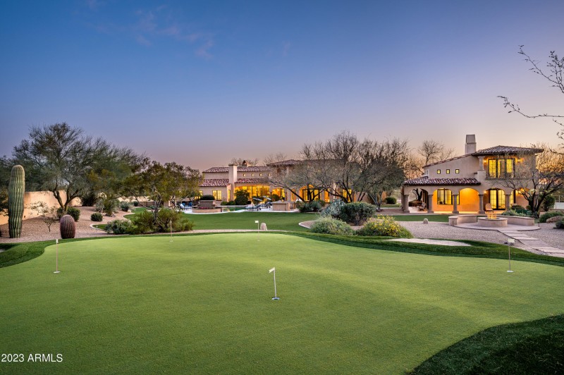 Putting green