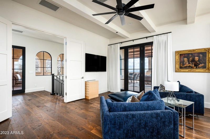 Bonus room