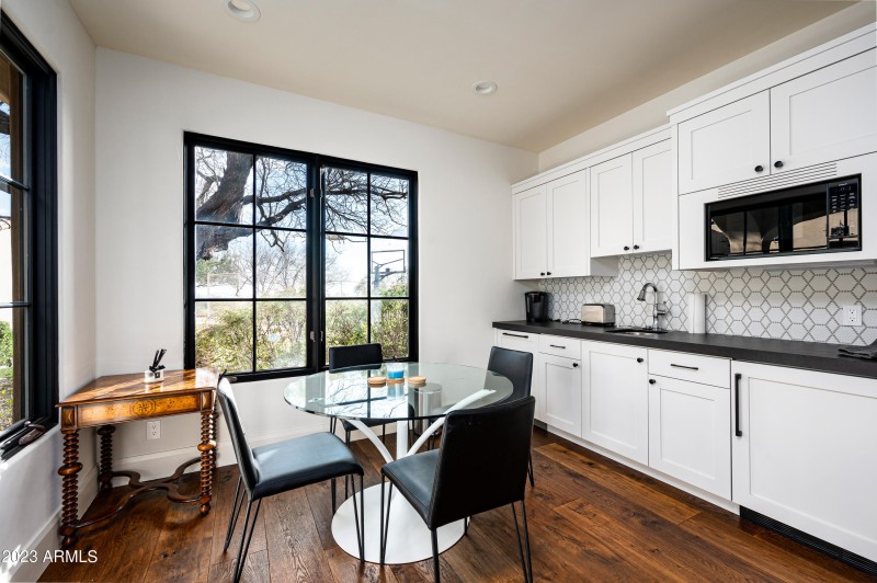 Guest house kitchen