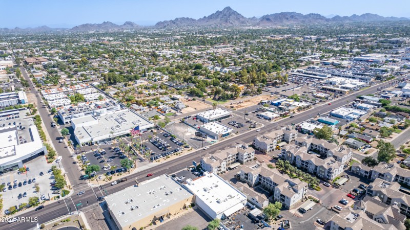 0059-60 - Camelback Drone