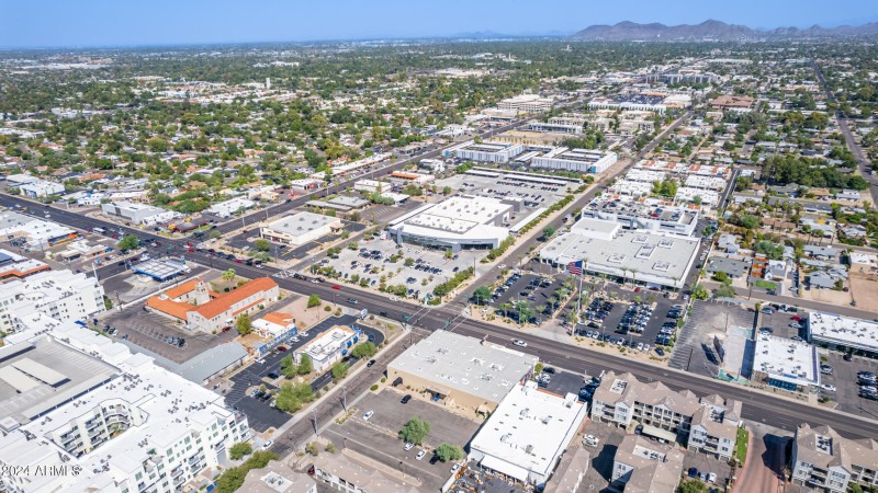 0062-61 - Camelback Drone