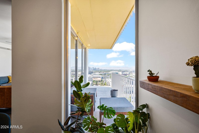 19-web-or-mls-Interior-18